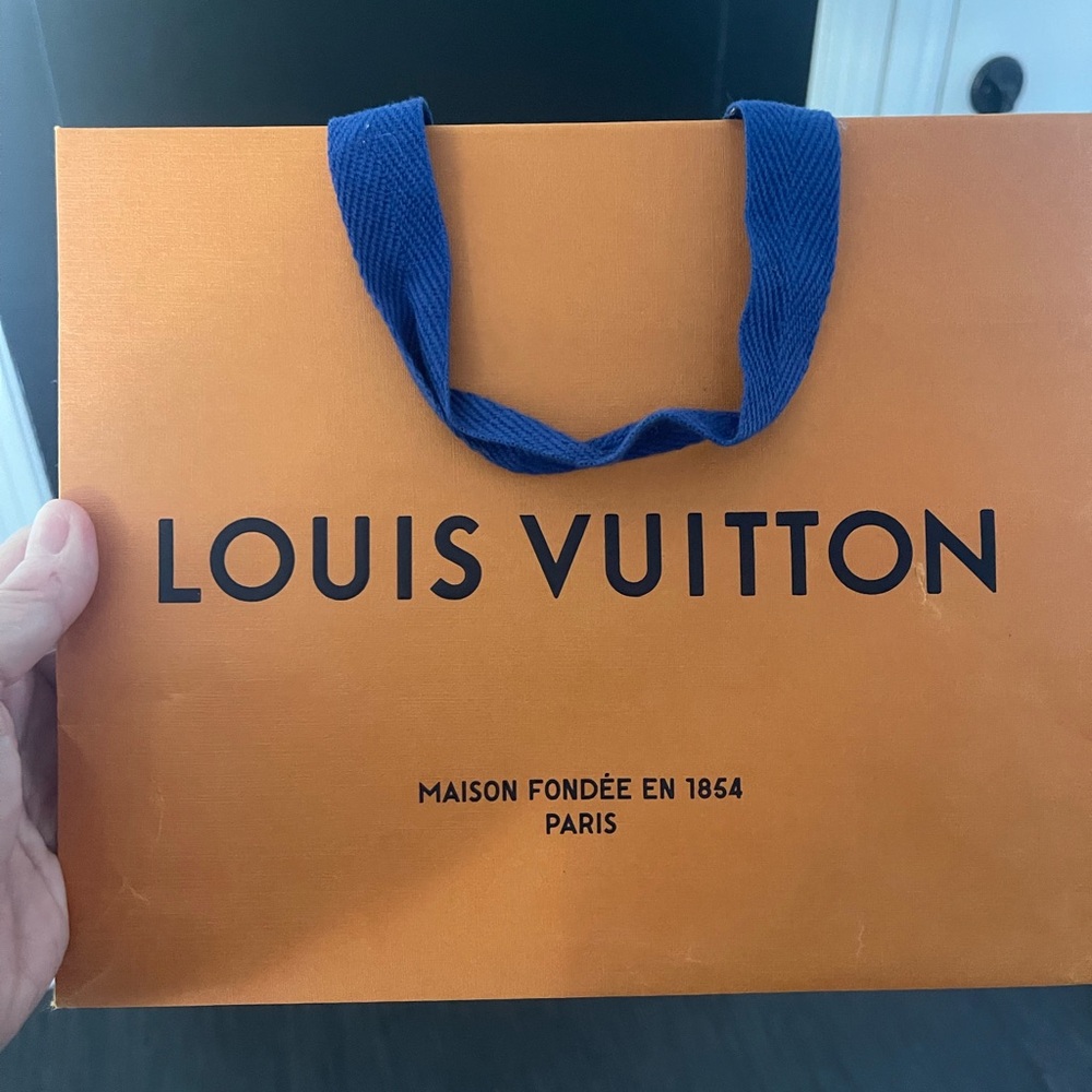 Louie Vuitton Bag from the Louie Vuitton Store
10 x 8 1/4 x 6 (wide)